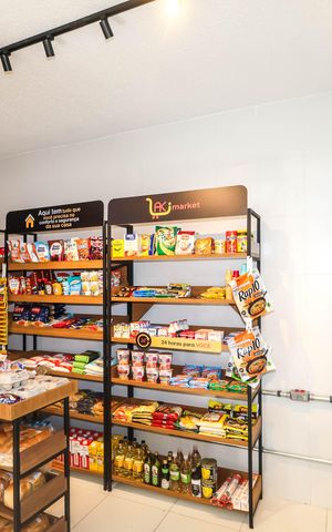 Apartamento à venda com 55m², 2 quartos e 1 vagaMini Mercado