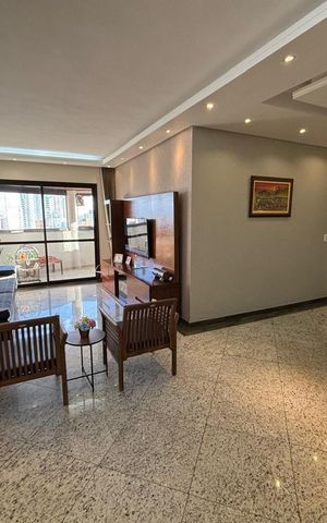 Apartamento à venda com 135m², 3 quartos e 3 vagas Apartamento à venda com 135m², 3 quartos e 3 vagasSala