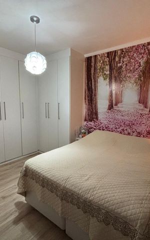 Apartamento à venda com 135m², 3 quartos e 3 vagas Apartamento à venda com 135m², 3 quartos e 3 vagasQuarto