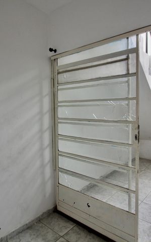 Casa para alugar com 100m², 2 quartos e sem vaga Casa para alugar com 100m², 2 quartos e sem vagaQuarto 3