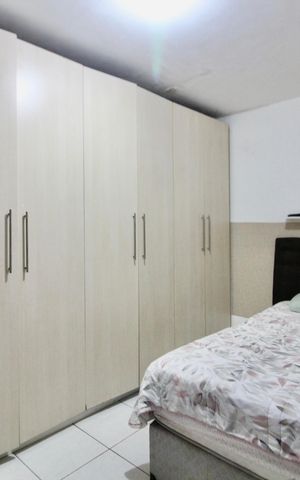 Casa à venda com 165m², 5 quartos e 2 vagas Casa à venda com 165m², 5 quartos e 2 vagasQuarto 5