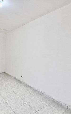 Casa à venda com 165m², 5 quartos e 2 vagas
