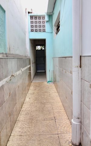 Casa à venda com 165m², 5 quartos e 2 vagas