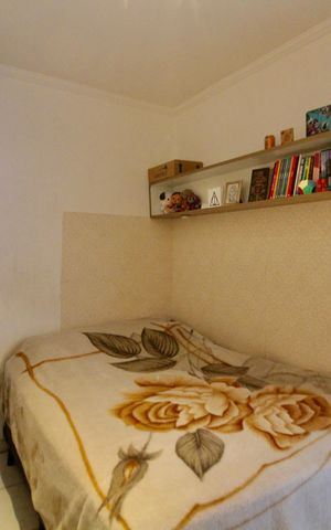 Casa à venda com 165m², 5 quartos e 2 vagas Casa à venda com 165m², 5 quartos e 2 vagasQuarto 4