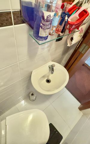 Casa à venda com 180m², 3 quartos e 3 vagas Casa à venda com 180m², 3 quartos e 3 vagasBanheiro 4