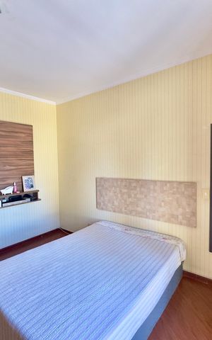 Casa à venda com 180m², 3 quartos e 3 vagas Casa à venda com 180m², 3 quartos e 3 vagasQuarto 3