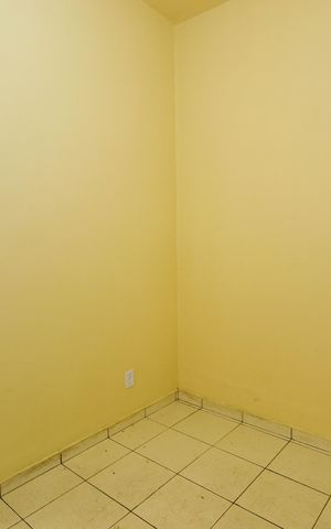Casa para alugar com 50m², 1 quarto e sem vagaQuarto