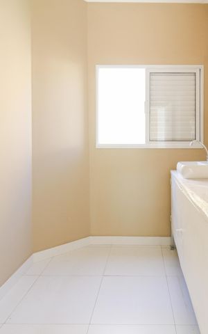 Casa à venda com 600m², 8 quartos e 5 vagas Casa à venda com 600m², 8 quartos e 5 vagasÁrea de serviço