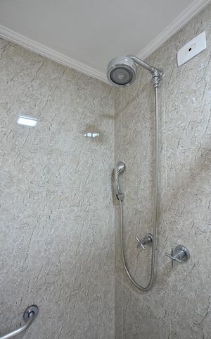 Apartamento à venda com 163m², 3 quartos e 3 vagasBanheiro