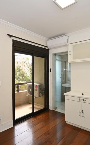 Apartamento à venda com 163m², 3 quartos e 3 vagasSuíte 1