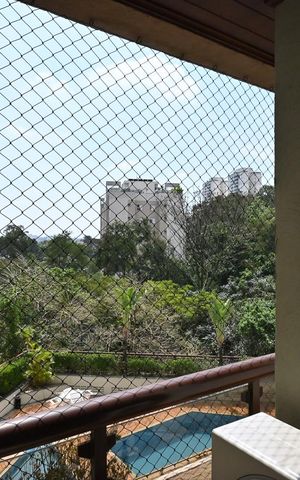Apartamento à venda com 163m², 3 quartos e 3 vagasVaranda da Suíte 1