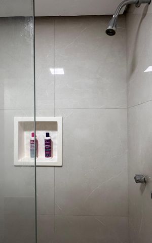 Apartamento à venda com 80m², 3 quartos e 1 vaga Apartamento à venda com 80m², 3 quartos e 1 vagaBanheiro Social
