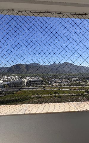 Apartamento à venda com 80m², 3 quartos e 1 vaga Apartamento à venda com 80m², 3 quartos e 1 vagaSuíte - Varanda