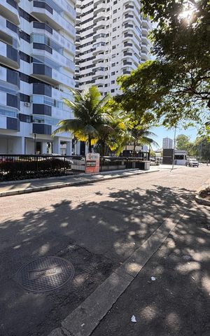 Apartamento à venda com 80m², 3 quartos e 1 vaga Apartamento à venda com 80m², 3 quartos e 1 vagaFachada