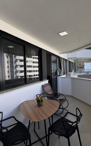 Apartamento à venda com 80m², 3 quartos e 1 vaga Apartamento à venda com 80m², 3 quartos e 1 vagaVaranda