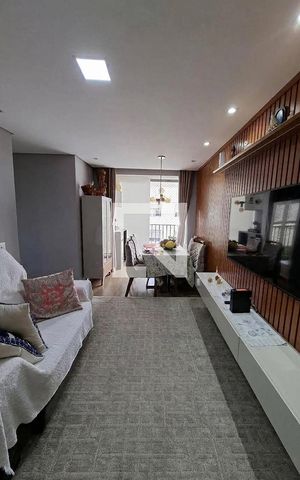 Apartamento à venda com 63m², 3 quartos e 1 vaga Apartamento à venda com 63m², 3 quartos e 1 vagaSala