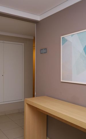 Apartamento à venda com 34m², 2 quartos e sem vagaÁrea comum - Saguão do prédio