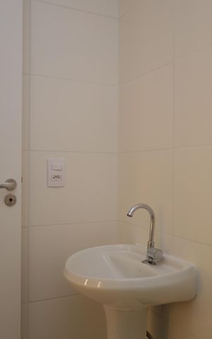 Apartamento à venda com 34m², 2 quartos e sem vagaBanheiro