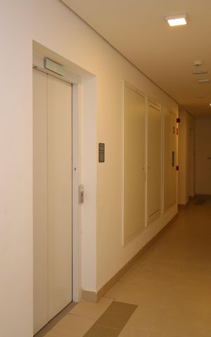 Apartamento à venda com 34m², 2 quartos e sem vagaÁrea comum - Saguão do andar