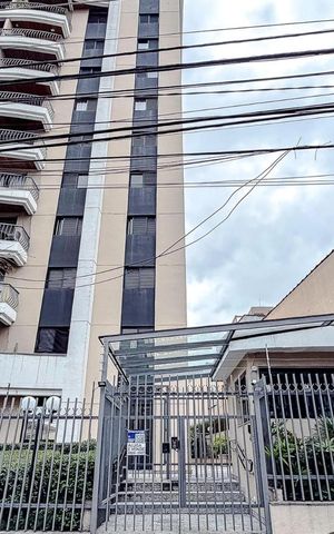 Apartamento à venda com 85m², 3 quartos e 2 vagas Apartamento à venda com 85m², 3 quartos e 2 vagasFachada e portaria