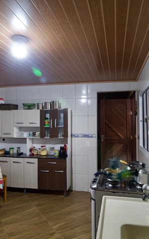 Casa à venda com 180m², 3 quartos e 2 vagas Casa à venda com 180m², 3 quartos e 2 vagasCozinha 1