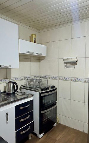 Casa à venda com 180m², 3 quartos e 2 vagas Casa à venda com 180m², 3 quartos e 2 vagasCozinha 2