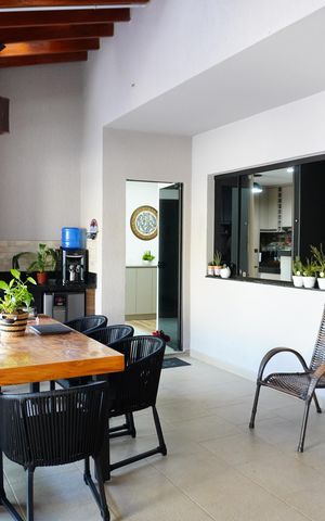 Casa à venda com 200m², 3 quartos e 2 vagasÁrea gourmet