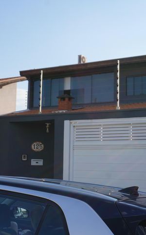 Casa à venda com 200m², 3 quartos e 2 vagasFachada