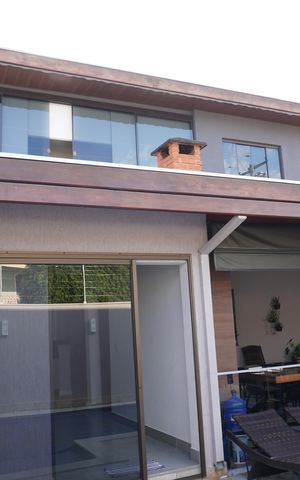 Casa à venda com 200m², 3 quartos e 2 vagasÁrea gourmet