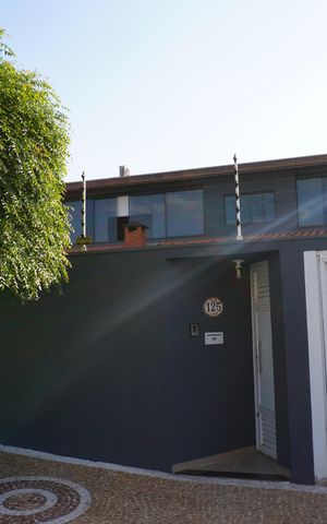 Casa à venda com 200m², 3 quartos e 2 vagasFachada