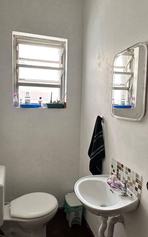 Casa para alugar com 158m², 3 quartos e 2 vagas Casa para alugar com 158m², 3 quartos e 2 vagasLavabo