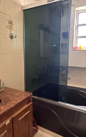 Casa para alugar com 158m², 3 quartos e 2 vagas Casa para alugar com 158m², 3 quartos e 2 vagasBanheiro Social