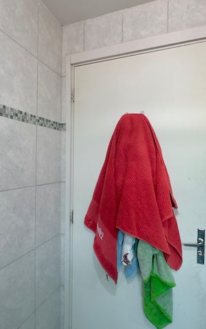 Apartamento à venda com 50m², 2 quartos e 1 vaga Apartamento à venda com 50m², 2 quartos e 1 vagaBanheiro