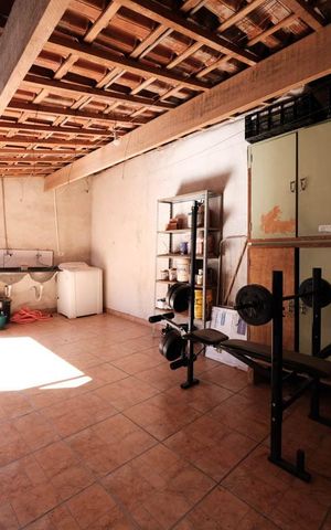Casa para alugar com 150m², 4 quartos e 2 vagasÁrea de Serviço
