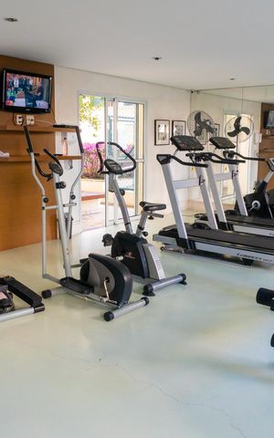 Apartamento à venda com 73m², 2 quartos e 2 vagas Apartamento à venda com 73m², 2 quartos e 2 vagasÁrea comum - Academia
