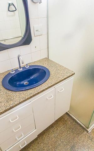 Casa para alugar com 360m², 4 quartos e 5 vagas Casa para alugar com 360m², 4 quartos e 5 vagasBanheiro
