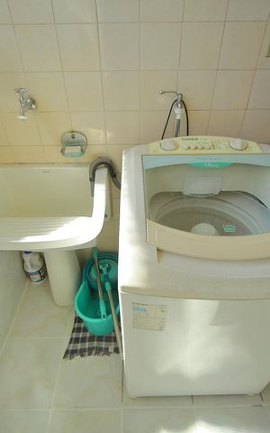 Apartamento para alugar com 70m², 2 quartos e 1 vagaÁrea de Serviço