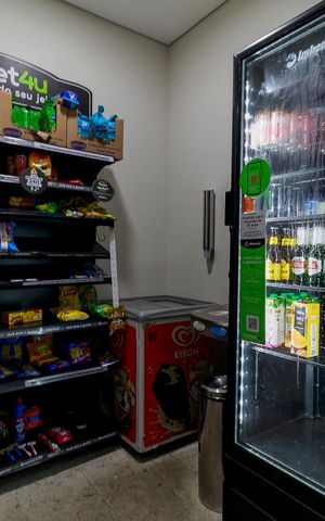 Studio para alugar com 36m², 0 quarto e 1 vaga Studio para alugar com 36m², 0 quarto e 1 vagaMini Mercado