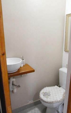 Casa para alugar com 100m², 3 quartos e 1 vaga Casa para alugar com 100m², 3 quartos e 1 vagaLavabo