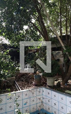 Casa para alugar com 350m², 8 quartos e 2 vagas