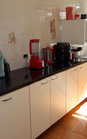 Casa à venda com 250m², 3 quartos e 2 vagasCozinha
