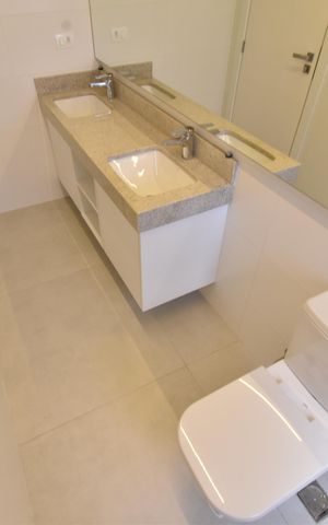 Apartamento à venda com 139m², 3 quartos e 1 vagaBanheiro da Suíte