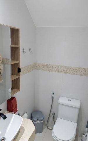 Casa de condomínio à venda com 360m², 4 quartos e 5 vagas Casa de condomínio à venda com 360m², 4 quartos e 5 vagasBanheiro