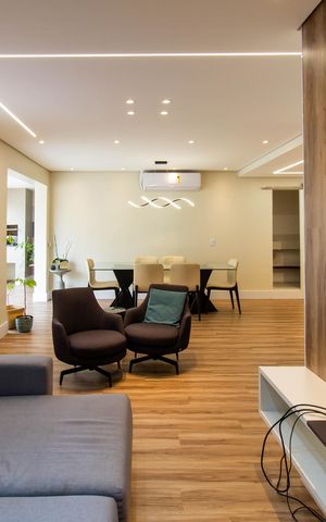 Apartamento à venda com 114m², 3 quartos e 2 vagas Apartamento à venda com 114m², 3 quartos e 2 vagasSala