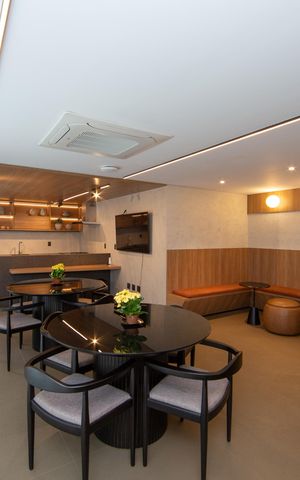 Apartamento à venda com 100m², 3 quartos e 2 vagas Apartamento à venda com 100m², 3 quartos e 2 vagasSALAO DE FESTAS
