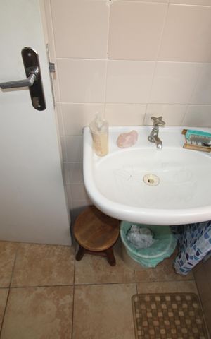Apartamento à venda com 50m², 2 quartos e sem vagaBanheiro