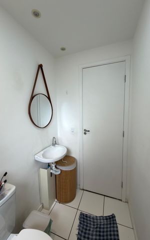 Apartamento à venda com 42m², 2 quartos e 1 vaga Apartamento à venda com 42m², 2 quartos e 1 vagaBanheiro Social