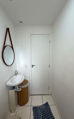 Apartamento à venda com 42m², 2 quartos e 1 vaga Apartamento à venda com 42m², 2 quartos e 1 vagaBanheiro Social