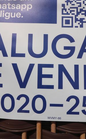 Casa à venda com 150m², 2 quartos e 3 vagasFachada