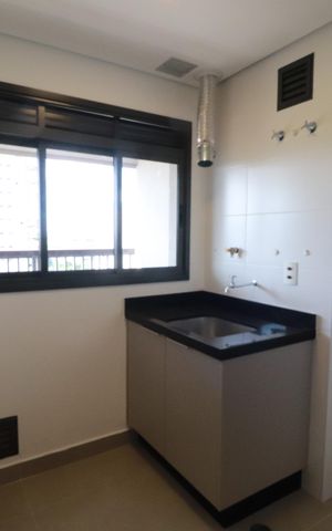 Apartamento para alugar com 165m², 2 quartos e 2 vagasÁrea de serviço 